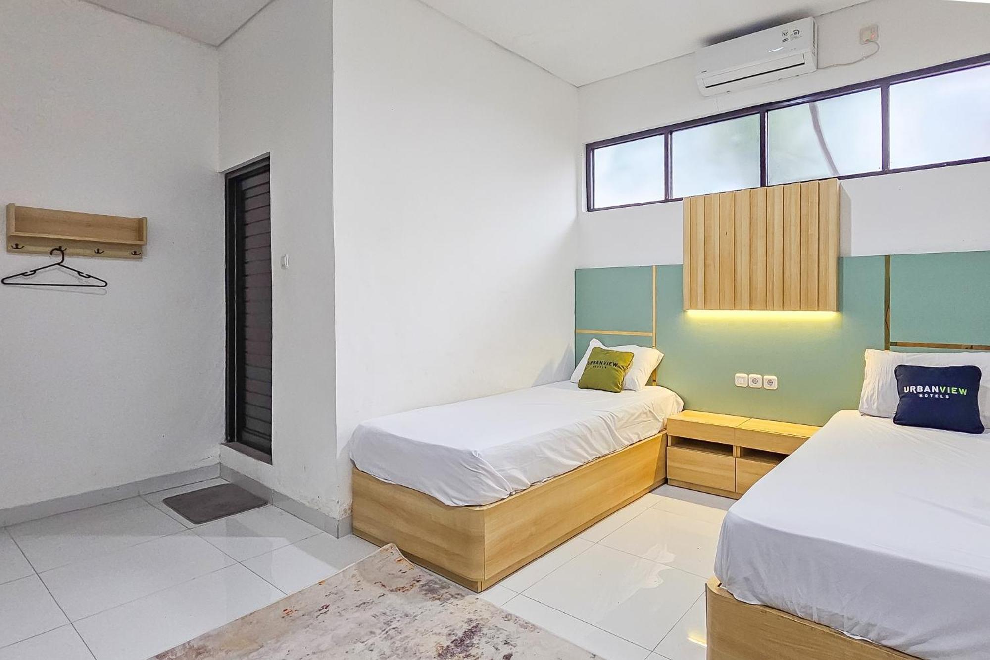 Urbanview Villa Balong Bho Syariah Bandung Cibiru Экстерьер фото