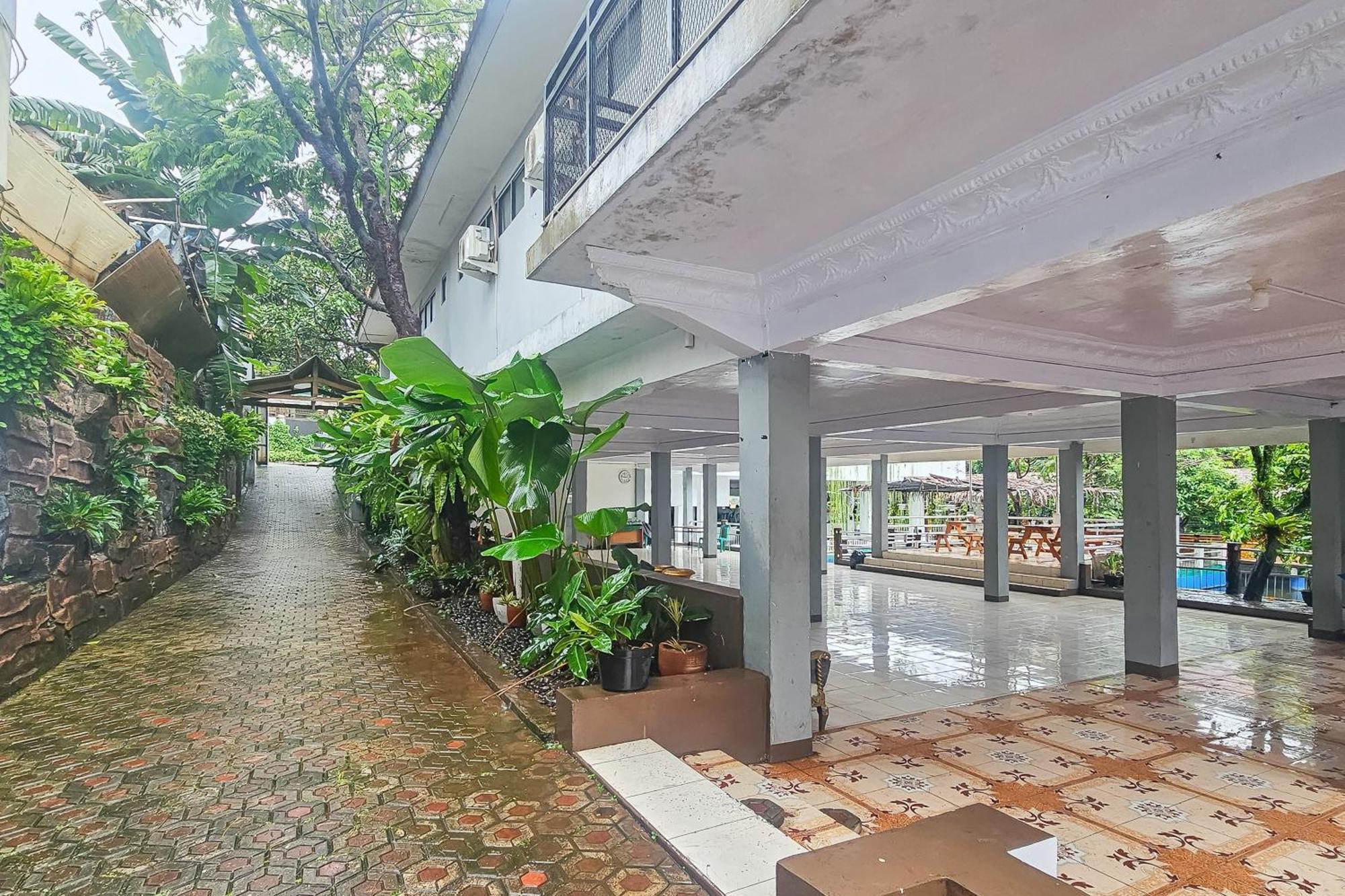 Urbanview Villa Balong Bho Syariah Bandung Cibiru Экстерьер фото